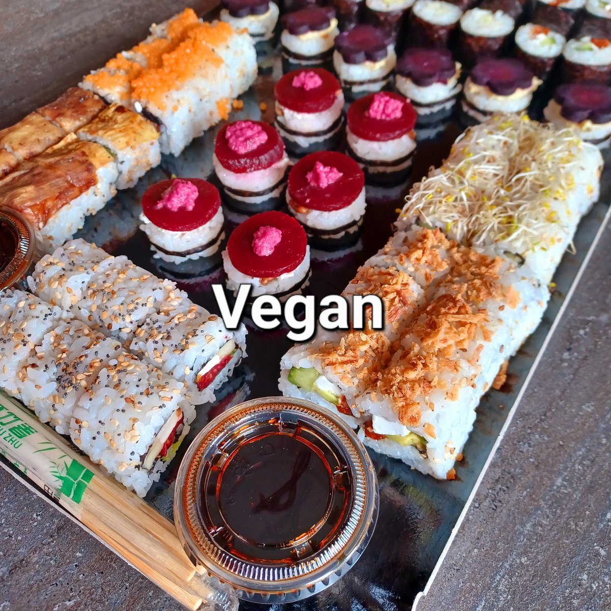 #vegansushi #traiteurvegan #vegan #sushi #sansingredientsdorigineanimale #veganetgourmand #choosevegan