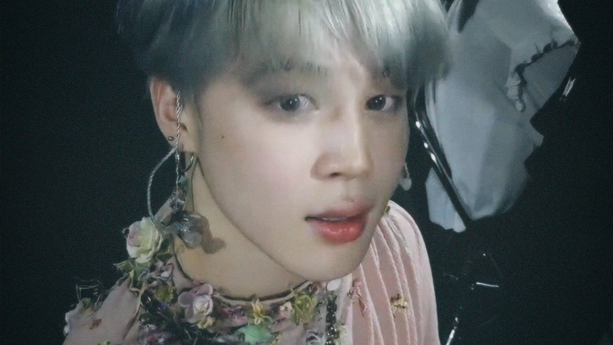 librafolders's tweet photo. dainty jimin https://t.co/XLwma0q3Oa