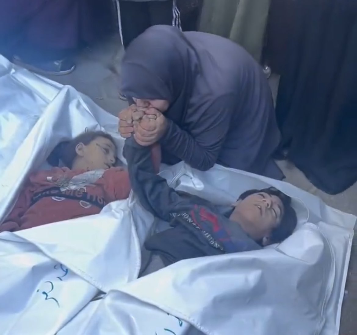 TheSaviour's tweet photo. 🇮🇱 ISRAEL KILL CHILDREN! https://t.co/8lMryIficB