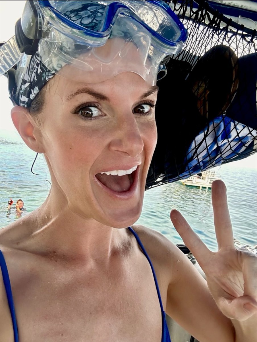 olinewalk's tweet photo. Scuba diving, dune buggies, horseback riding, amazing food, and gorgeous sunsets…. Christmas in Turks and Caicos, San Juan, and St. Thomas did not disappoint. @CruiseNorwegian #christmas https://t.co/WtSFRQZl1a