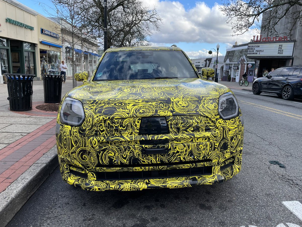 pfucito's tweet image. Pre-production camouflaged Mini EV spotted in Northern, NJ. #MiniEV #carspotting