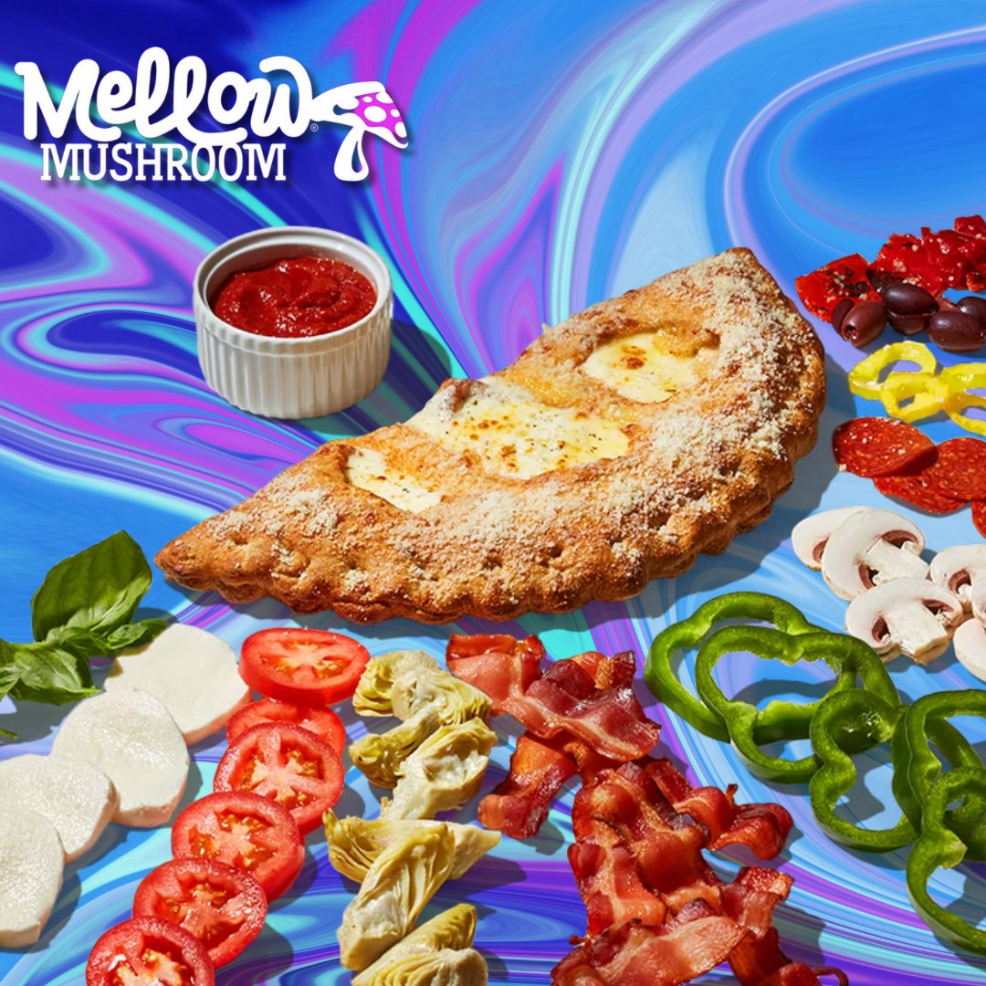 It’s everything you love about our stone-baked pizzas baked into one delicious masterpiece. Basted in garlic butter, sprinkled with parmesan, and served with a side of Mellow red sauce.
#mellowcalzone #mellowmushroompizza #mellowbristol #bristoltnva