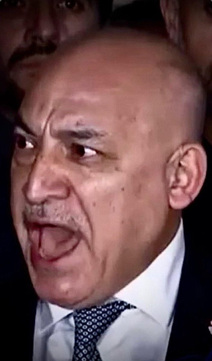 Cumhuriyetin 100. yılında, bize bunları yaşattınız ya, yazıklar olsun…

TFF ve Büyükekşi. İstifa da bir hizmettir bu saatten sonra.