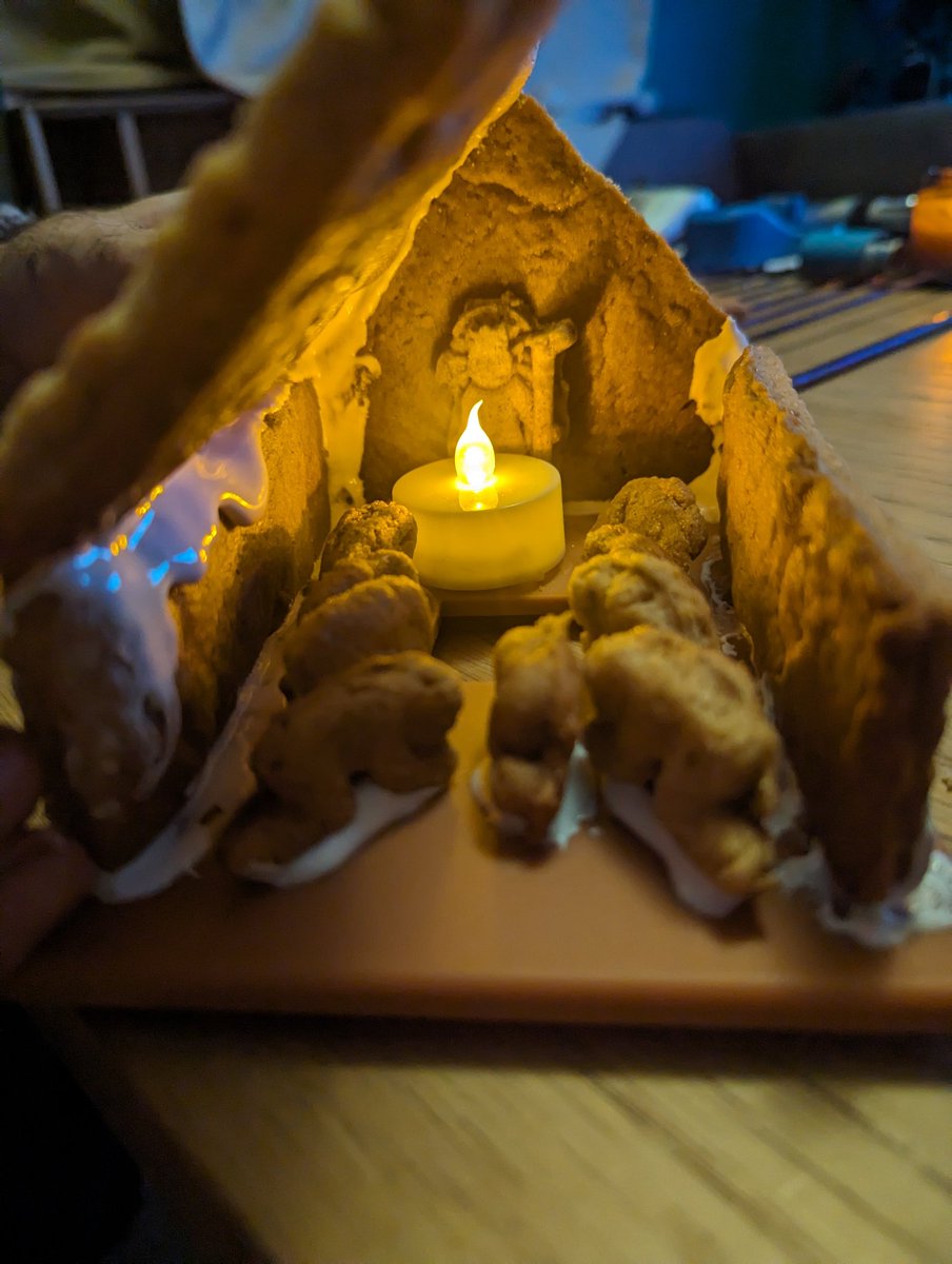 EmmaCDeSouza's tweet photo. Being horror fans we didn't just build any gingerbread house, we made an A24 Hereditary gingerbread house #HailPaimon https://t.co/OJM3EyIeqN