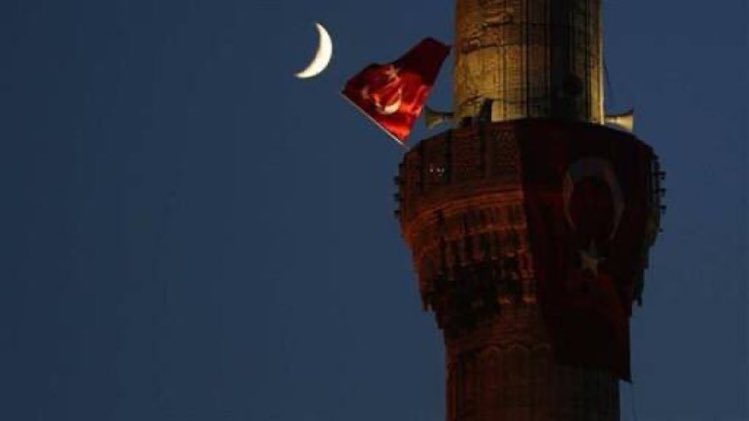 KisacaAdam's tweet photo. "Arap puta taparken, Türk göğe bakardı.." https://t.co/8YQMTtcKs4