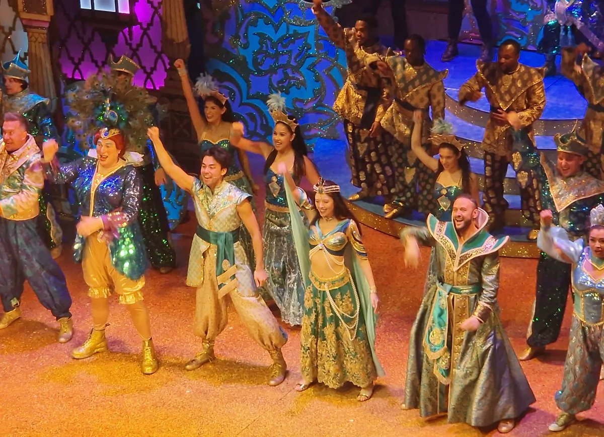 linds_ev's tweet photo. #aladdin @marlowetheatre was brilliant. Couldn't stop laughing from start to finish, everyone was great and it was definitely one of the best versions of aladdin i've seen. @keviclifton @mistermaker @ben_roddy @SoCoZaino @alistairso @laurenchia_x @courtneyebowman #shannonfarrell https://t.co/Rm3RSZ3LM2