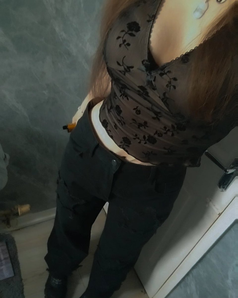 witchyfindom's tweet photo. Cute little outfit from today. God I'm hot.

Findom Irish paypig https://t.co/qAbYlczPZG