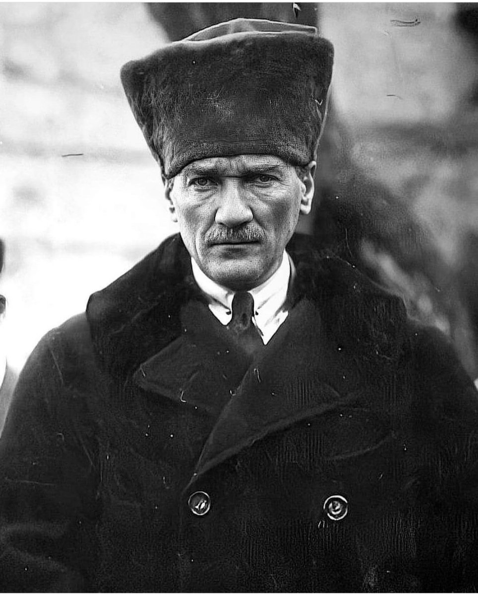 Türkiye demek,Gazi Mustafa Kemal Atatürk demektir!!