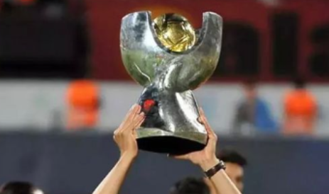Bandral11's tweet photo. Kendini beğenmiş,Atatürk düşmanı Araplara gereken cevabı veren iki güzide klübün başkan,yönetici ve futbolcuları;siz zaten dik duruşunuzdan dolayı SÜPER KUPA'yı bize verdiniz,bundan büyük kupa mı olur👏👏👏
