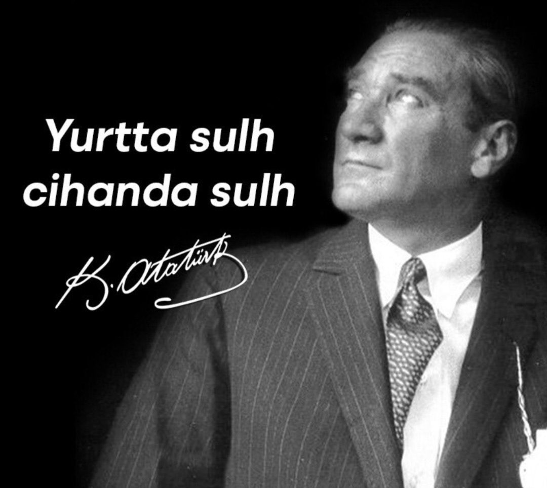 gokcedenkk's tweet photo. Maç iptal! Atatürk  satılık değildir! Bu maç Türkiyede oynanır, hele ki Türkiye Cumhuriyeti 💯 yılında! Atamın gölgesi bile kazandı!!! Yaşasın Cumhuriyet 🇹🇷 https://t.co/pIDkECpWhr