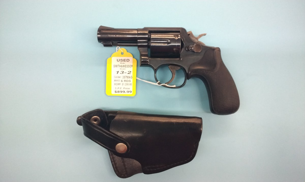 SouthernGunWrld's tweet image. NEW for Today! ONLY ONE! LIKE NEW! FOLLOW US ON FB, TWITTER AND INSTAGRAM FOR GUNS COMING EACH DAY! BEST DEALS POSSIBLE! ALL GUNS ON SOUTHERNPOLICEEQUIPMENT.COM  CALL 804 323-1858 #shoplocal #used  #MODEL13 #SMITHWESSON #revolver #357magnum