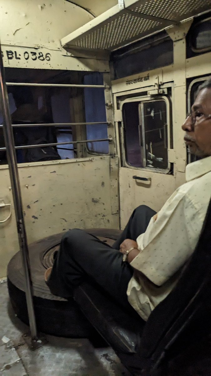 AnmolJadhav22's tweet photo. Hon. Chief Minister  @mieknathshinde kindly take into consideration the terrible condition of the State Transportation (ST)  buses. https://t.co/oxIq98VNVV