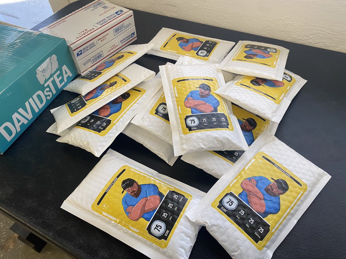 ThatGuySlimm's tweet image. #VeeFam went freaking hard last night!!

Thank you guys so much for being part of the fun!