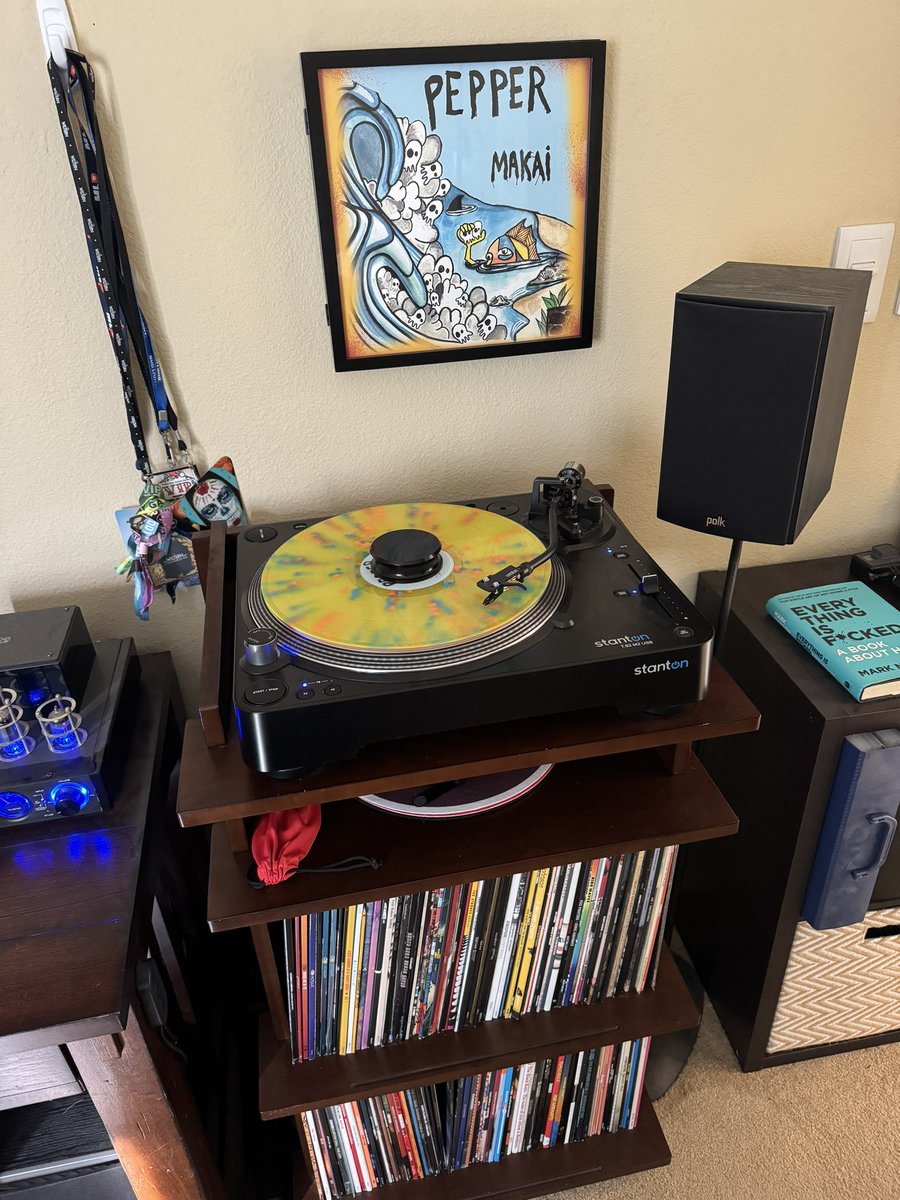 Received the new <a href="/PepperLive/">PEPPER</a> EP for my birthday. This record is 🔥! What are you spinning? #pepper #vinyl