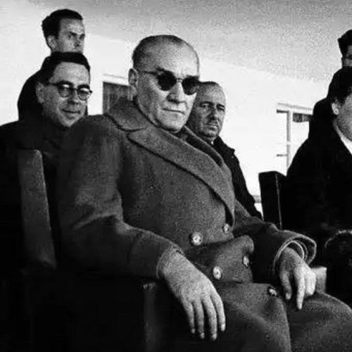 Ne mutlu TÜRK'ÜM diyene!