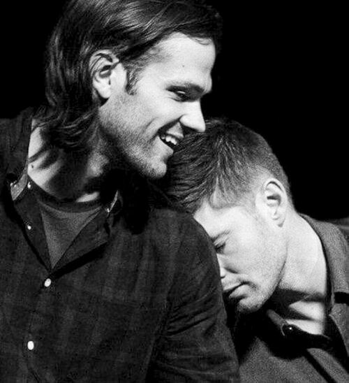 J2 Love Bot (@j2inharmony) on Twitter photo 