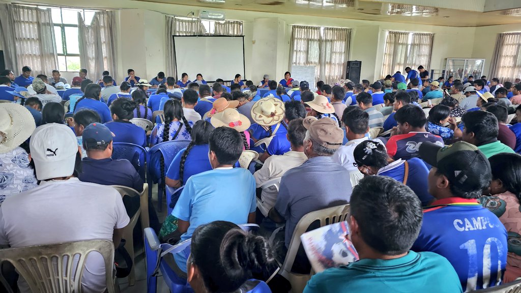 Sostuvimos la última reunión ordinaria de la Federación Especial de Trabajadores Campesinos del Trópico de Cochabamba (F.E.T.C.T.C), afiliada a la CSUTCB. Tratamos varios temas de prioridad como el censo de población, así también, debatimos temas de producción, educación y…