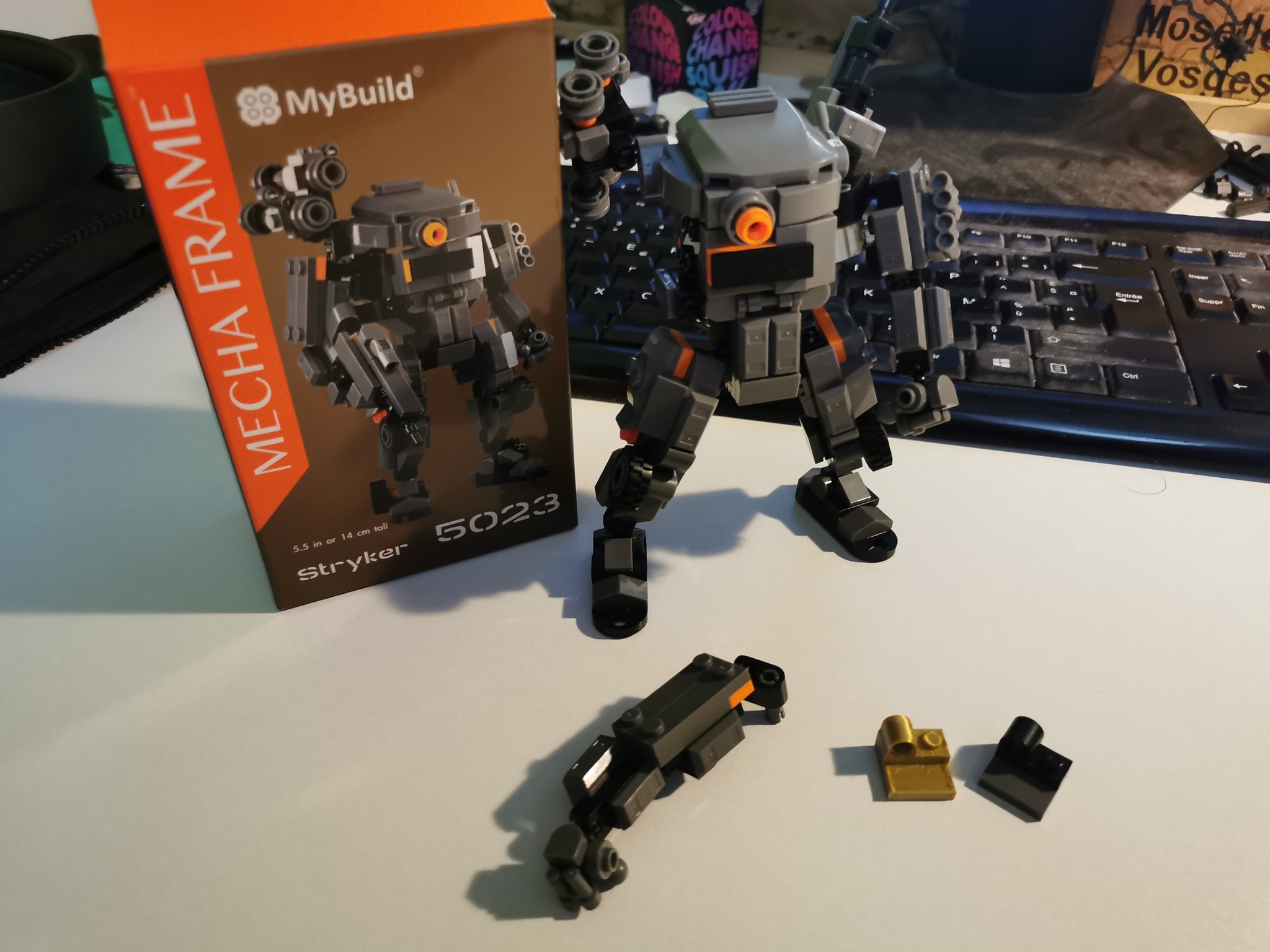 Lego mech custom hotsell