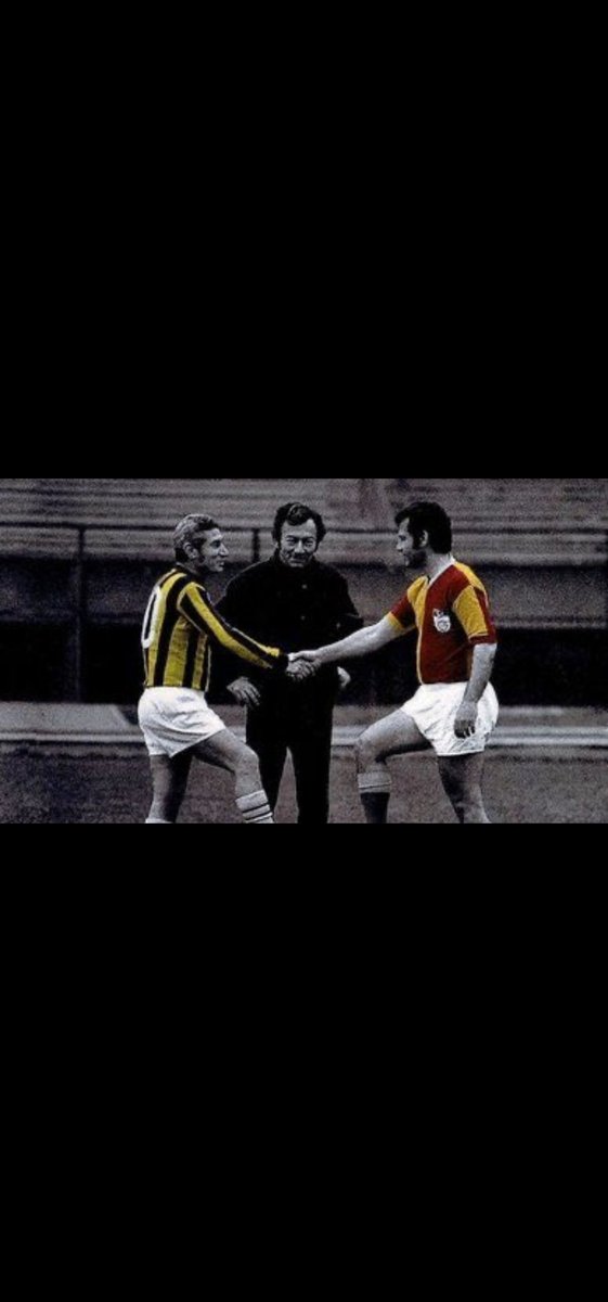 Helal olsun iki takımada <a href="/GalatasaraySK/">Galatasaray SK</a> <a href="/Fenerbahce/">Fenerbahçe SK</a> Tarih bu dik duruşu asla unutmayacak
#GSvsFB