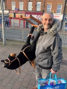 MISSING | We are appealing to help find missing 48-year-old Carl Williams from Kensington. 

Have you seen him or know where he is? DM <a href="/MerPolCC/">Merseyside Police Contact Centre</a> or call 101 and help us to get him home safely

More details here orlo.uk/xmE1e
