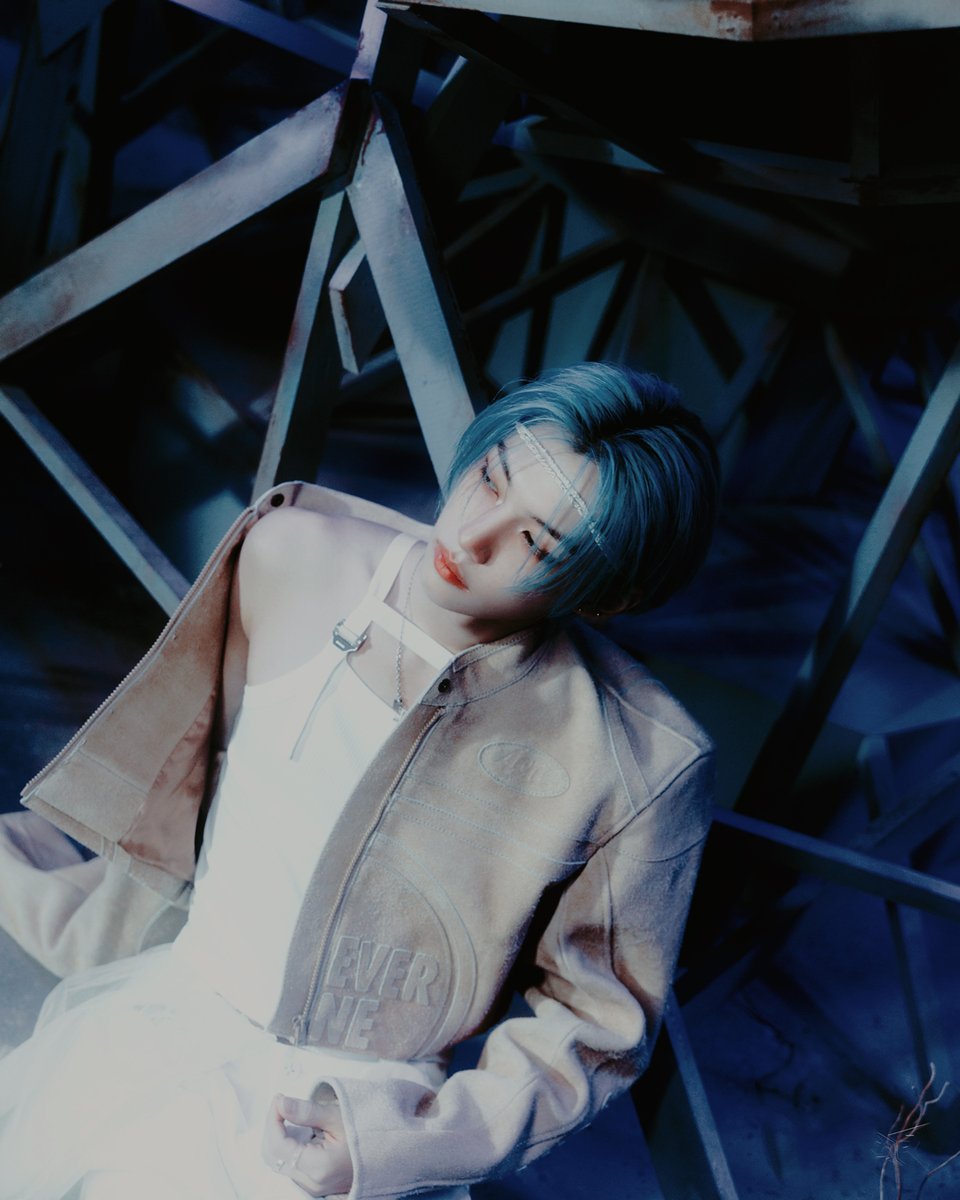 _deepvoice's tweet photo. —————       ❞      i'm not that 𝒊𝒏𝒏𝒐𝒄𝒆𝒏𝒕
                                          𝐨𝐨𝐩𝐬, i did it again
                                            #botdstreet 𝟎𝟎'𝐬 https://t.co/zc53MYnYoI