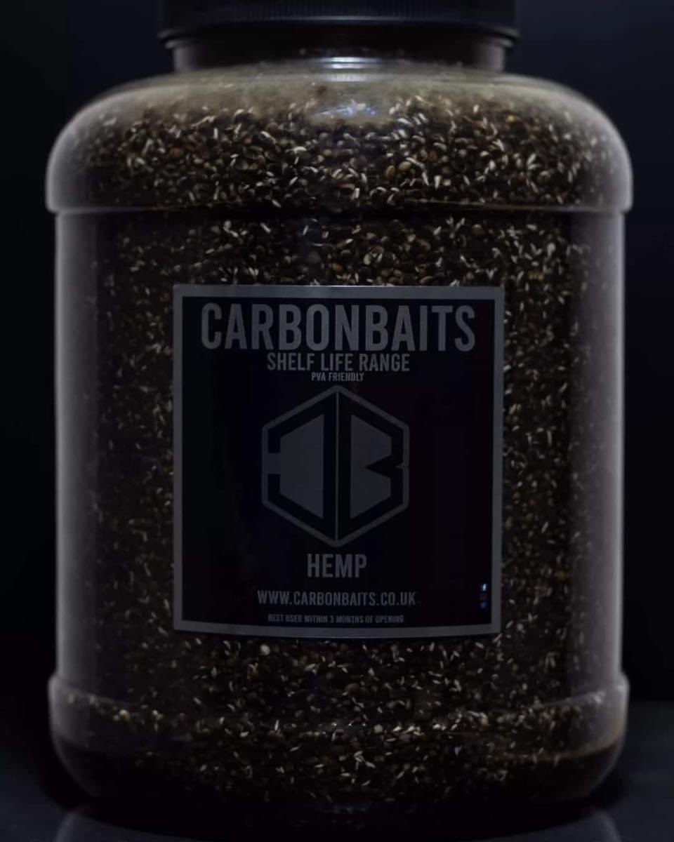 CarbonBaits's tweet photo. Ultimate shelf life Sale 👇🏻👇🏻👇🏻

only have limited amount so don't miss out 

Pre order to be delivered next year on our return.

In this amazing deal you get:

4 x power jars 5.75litres
10k free random bait
1 litre liquid 

Choose from over 14 variations from only £40 Delivered https://t.co/SVevhijh8V