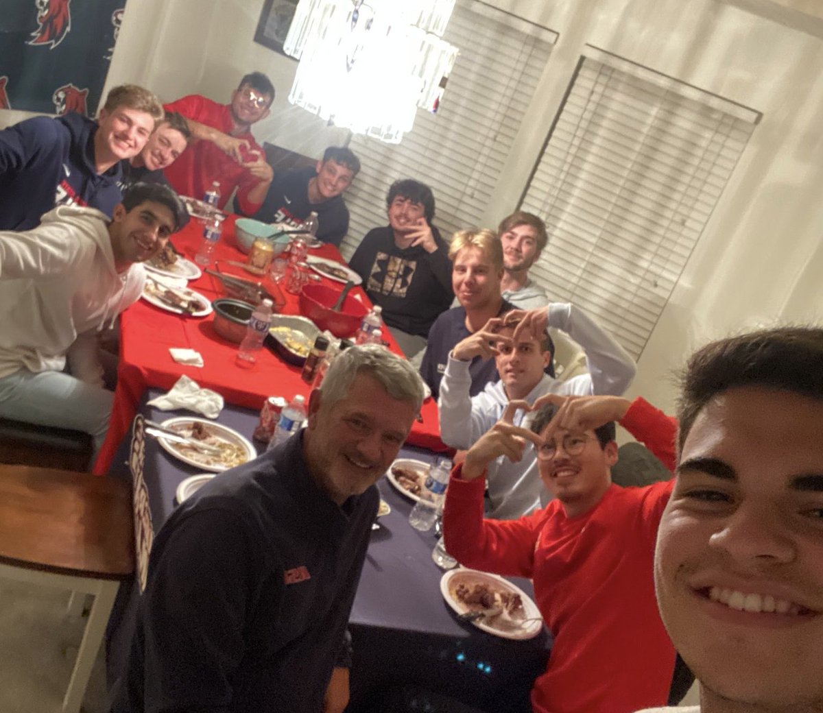rsugolf's tweet photo. Talented and intelligent.
3.33 Fall Semester GPA 😻 #HillcatNation #knowledgeisgood https://t.co/7Z1sWUWOtg