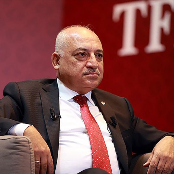 bosunatiklama's tweet photo. Cumhurbaşkanı Recep Tayyip Erdoğan, TFF Başkanı Mehmet Büyükekşi'nin istifasını istedi. (Oda TV) https://t.co/EVn1pMOiQD