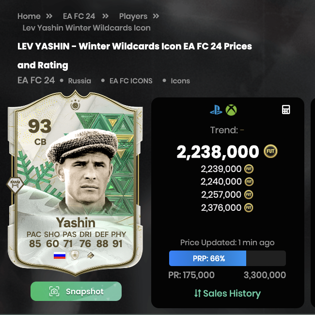 FUTBIN's tweet photo. 🧢Can someone please confirm that the 93 Yashin does in fact rock a cap at CB?😅

Worthless card if not😭 https://t.co/PRPLmNyhQO