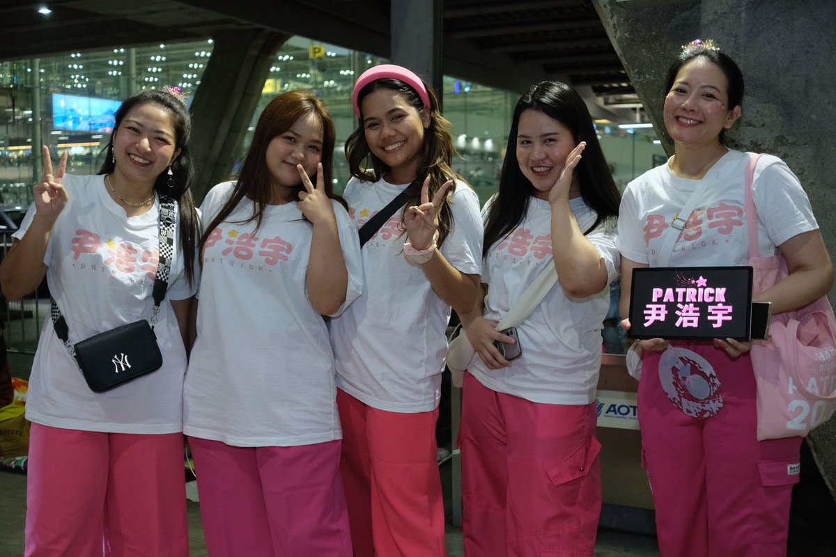 centralwOrld's tweet photo. ขอขอบคุณพลังแฟน ๆ ที่มาให้กำลังใจน้องนะคะ
ขอพลัง #เจ้าปลาดาว มาเจอกันที่งาน #CTWBKKCountdown2024 มามันส์ข้ามปี 31 นี้เจอกันนะคะ💕

#PatrickReadyToCTWCountdown #CTWBKKCountdown2024 #centralwOrld https://t.co/c44GsyhvEt