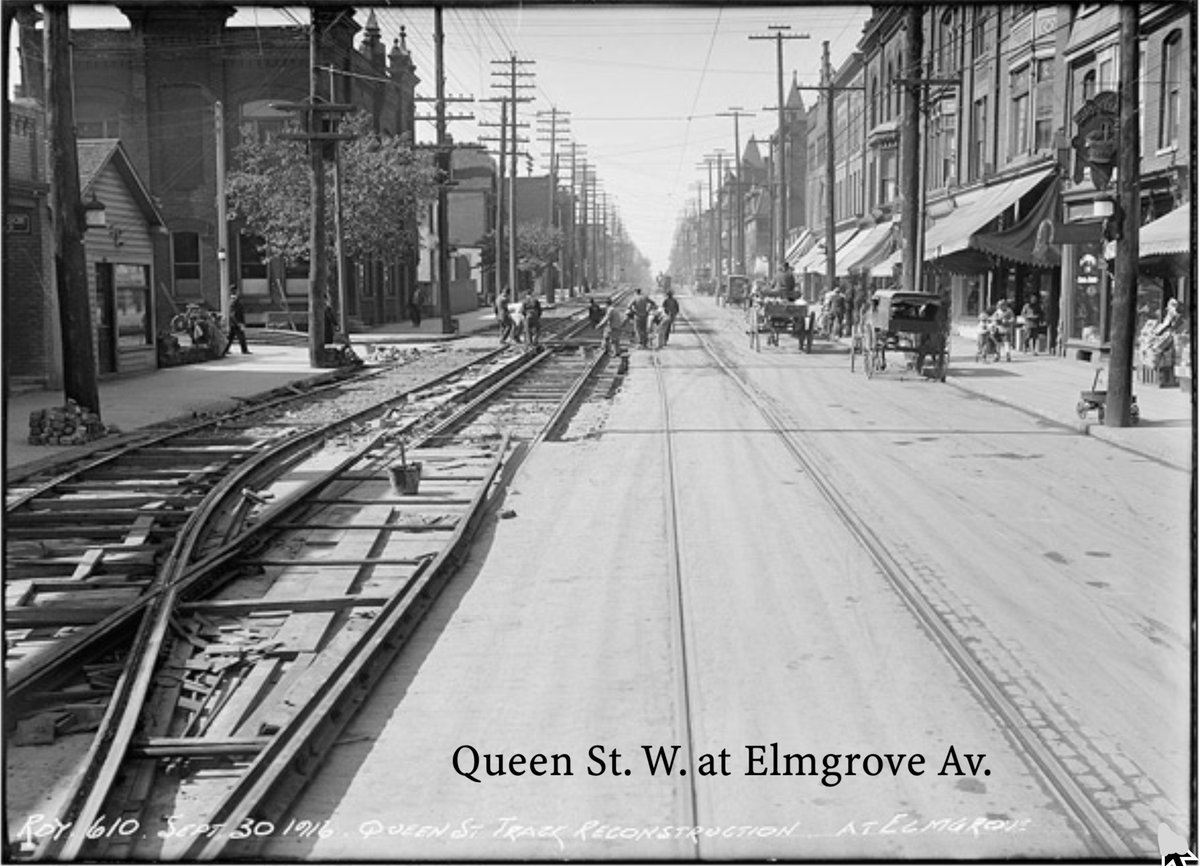 Happy New Year Parkalians!
parkdale.to/2023/12/29/hap…