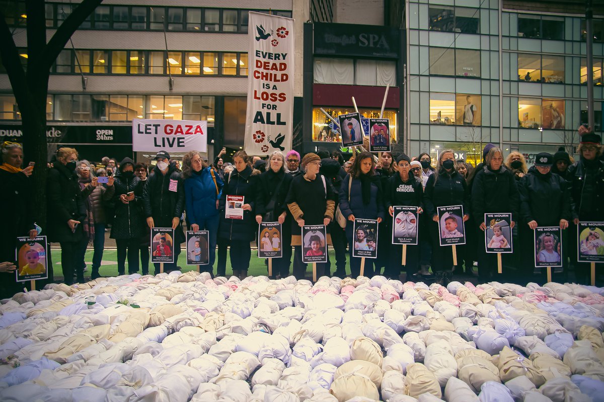 Jewish elders and allies marched through NYC yesterday to grieve the 10,000+ Palestinian children killed by the Israeli military, funded and armed by the U.S. @POTUS, Jewish elders demand a ceasefire NOW. Never again means never again — for anyone. Follow @JewishElders for more