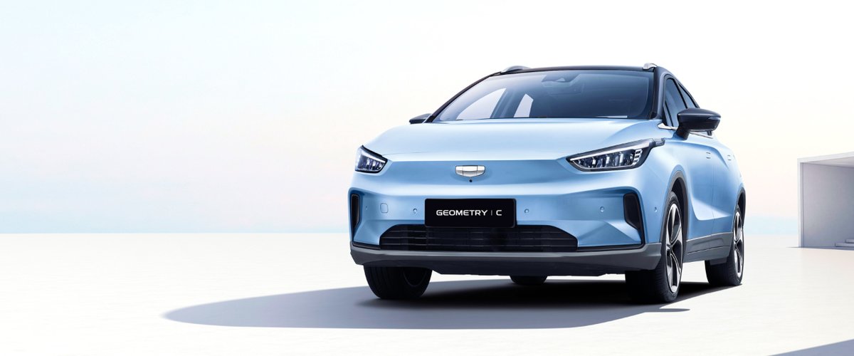 hector_ocampo's tweet photo. Geely llega el mercado mexicano con dos modelos: Coolray que ofrece potencia y estilo en un segmento muy peleado, mientras que la Geometry C electrifica con una autonomía de alto rendimiento. https://t.co/Vl70jcS1PD
#Coolray #UnleashYourEnergy #GeometryC #ElectrifyingTomorrow https://t.co/X0gjar5SNz