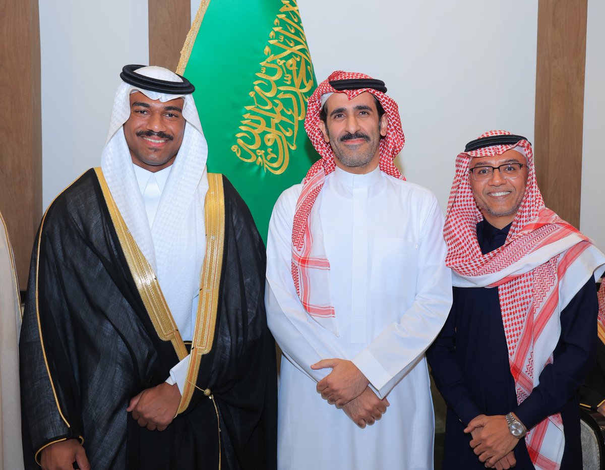 محمد آل مسعود tweet media