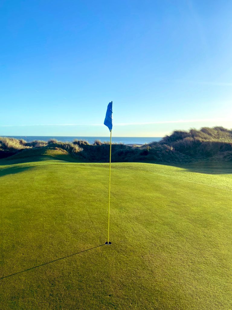 2023 golf is wrap. First time visits to @IslandGolfClub @RCDproshop @TheHomeofGolf Old, New & Jubliee, @GolfMountJuliet the new @druidsglen @Braygolfclub @GOLFWESTPORT and of course the new layout at @JamesonGolfLink 
Not a too shabby list  😉⛳️🏌🏼‍♂️ Roll on 2024