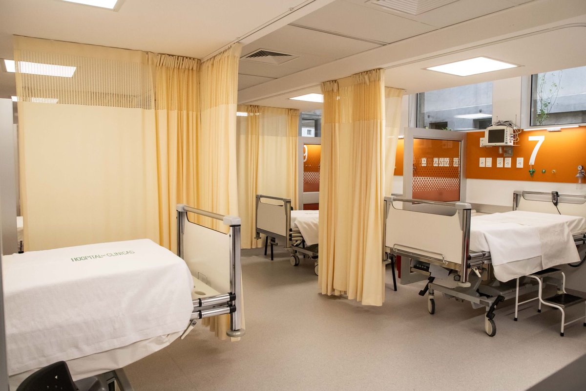 Anoche, mientras muchos iniciaron ya sus merecidas vacaciones, la Emergencia del Clínicas recibió en dos horas a 3 quemados graves, una paciente en shock séptico, otra con edema agudo de pulmón y un politraumatizado grave con fracturas de todo el macizo facial.