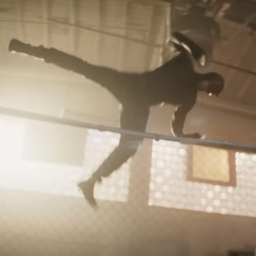 gammamurdock's tweet photo. i’m SO glad they’ve actually been showing his acrobatic skills recently since he was practically doin splits in the comics https://t.co/N0DIQ8MV98