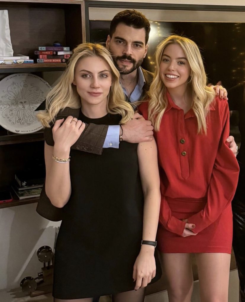 📸 | Beliz Akınözü via Instagram. 

      • #AkınAkınözü •