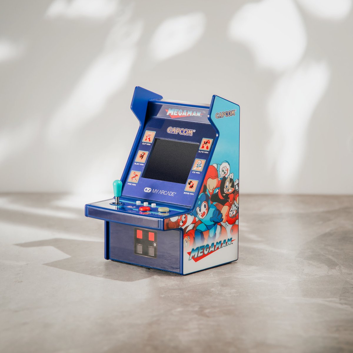 MyArcadeRetro's tweet photo. Fight, Mega Man! For everlasting peace! 🔵
—
#MyArcade #Capcom #MegaMan #MicroPlayerPro #PocketPlayerPro #NanoPlayerPro #PicoPlayerPro #RetroGaming #VideoGames https://t.co/dsTHBUnLwp