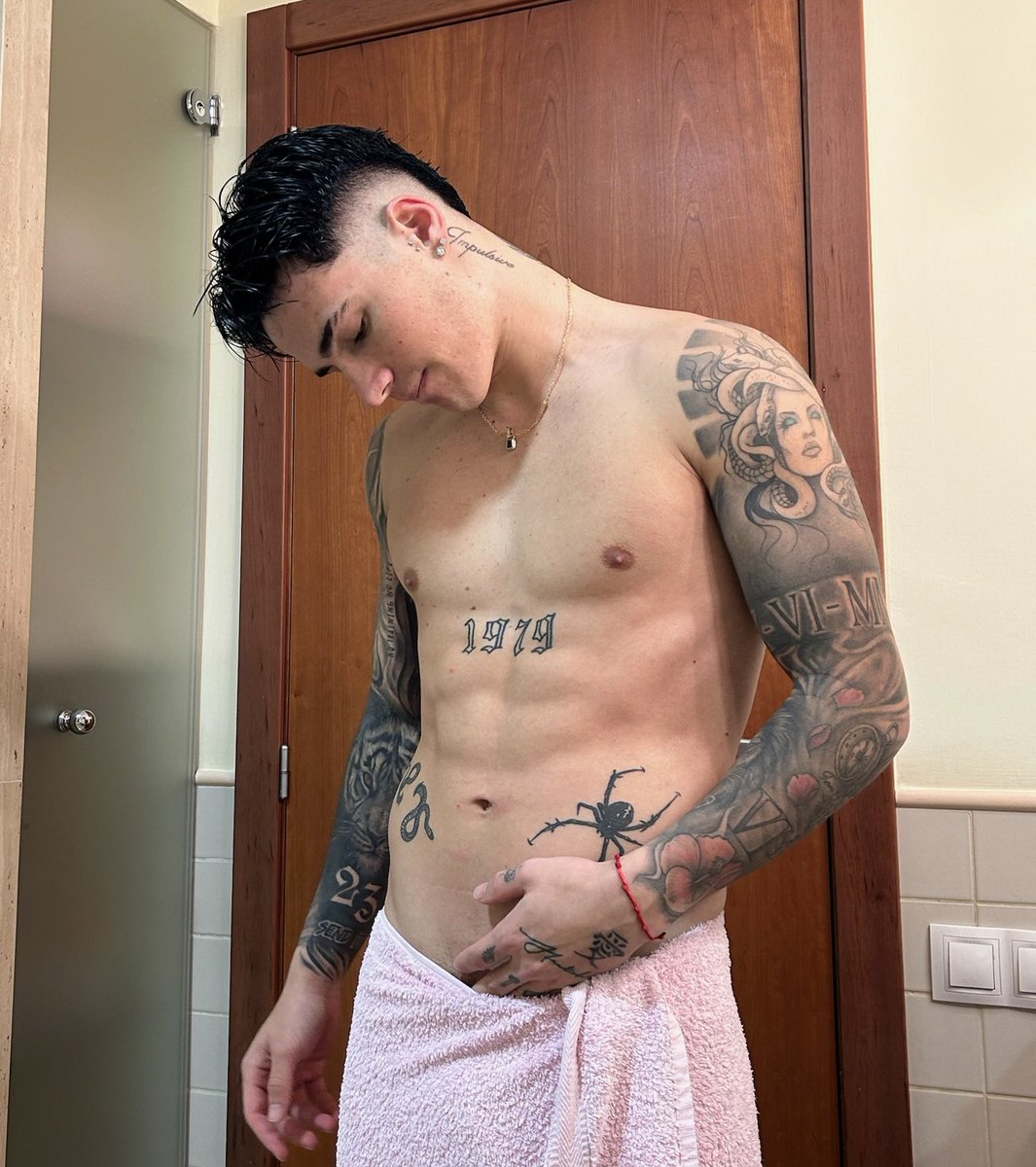 join my telegram group to see more 💦😈🫶

t.me/+77QdKjLEOM05O…