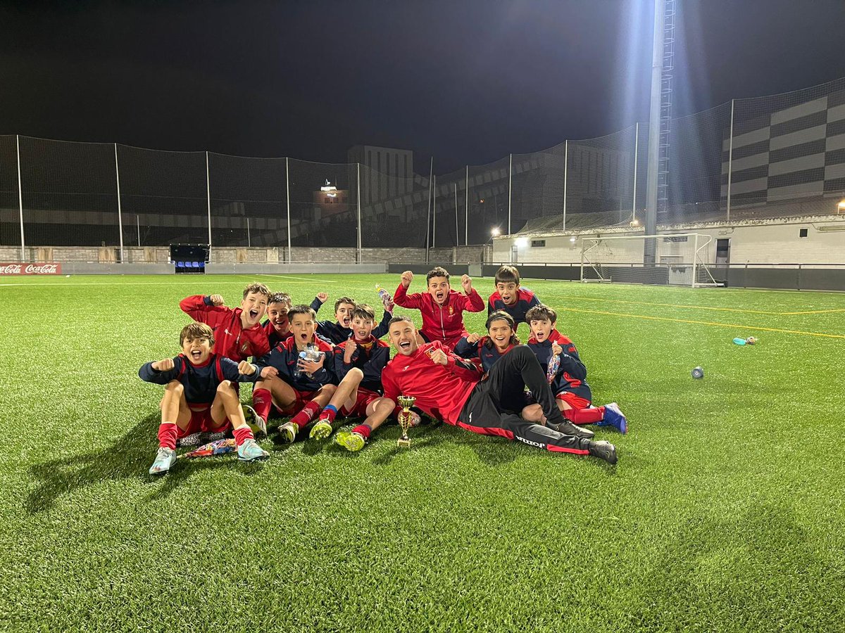 asturcf1923's tweet photo. Gran papel de nuestro Alevín Hermanos Llana finalizando el Torneo del @caudaldeportivo en cuarta posición!!🔴🔵

#educandoconelfutbol  #SOMOSASTUR  #CanteraAstur https://t.co/so9e0wJwkz