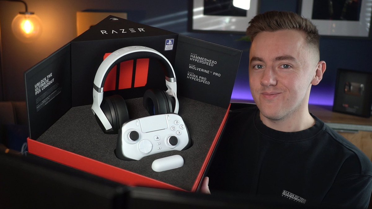 Giveaway time with <a href="/Razer/">R Λ Z Ξ R</a> 🎁

Just before 2024, the amazing team at Razer have provided a Mystery Box to giveaway to the community!

 To enter: 

- Follow myself and <a href="/Razer/">R Λ Z Ξ R</a> ✅
- RT this tweet 🔁
- Tag 2 friends 

Winner will be chosen in the New Year, Good Luck! 🏆

#Razer #ad