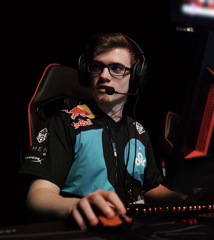 Cloud9's tweet photo. .@Zellsis officially joined @C9CSGO 5 years ago today
The 5 year difference π³ #LegaC9 https://t.co/bTW0S06XOg