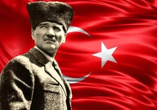 Ulu önder Mustafa Kemal Atatürk! 
Hiçbir zaman kaybetmedi 🇹🇷