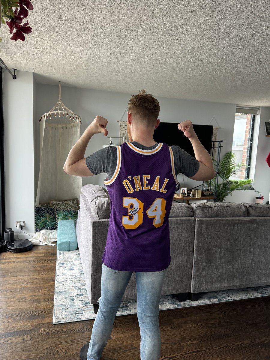 bearicebox's tweet photo. 2023 was a good year for our business. But winning a signed @SHAQ jersey has to be one of the coolest things that happened to our president @bobspoerl. Thanks to @Edsoma_Reads! https://t.co/Lx533dtTKQ