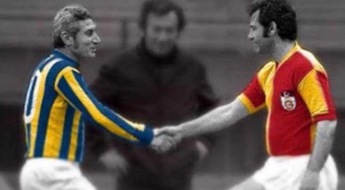 Diyarbakır Amed Stadyumun ışıklarını açtı <a href="/Fenerbahce/">Fenerbahçe SK</a> <a href="/GalatasaraySK/">Galatasaray SK</a> ı #Diyarbakır'a #Amed'ebekliyoruz. @CizreliCimen <a href="/AmedsporSK/">Halkın Takımı AMEDSPOR</a> <a href="/AvGultenAyana/">Gülten AYANA</a> <a href="/KucukkayaIsmail/">Ismail Kucukkaya</a> <a href="/hilalinzraporu/">Hilal Yağız</a> <a href="/yigitc0n/">Yiğit Can İlarslan</a> <a href="/degirmencirfan/">irfan değirmenci</a> @