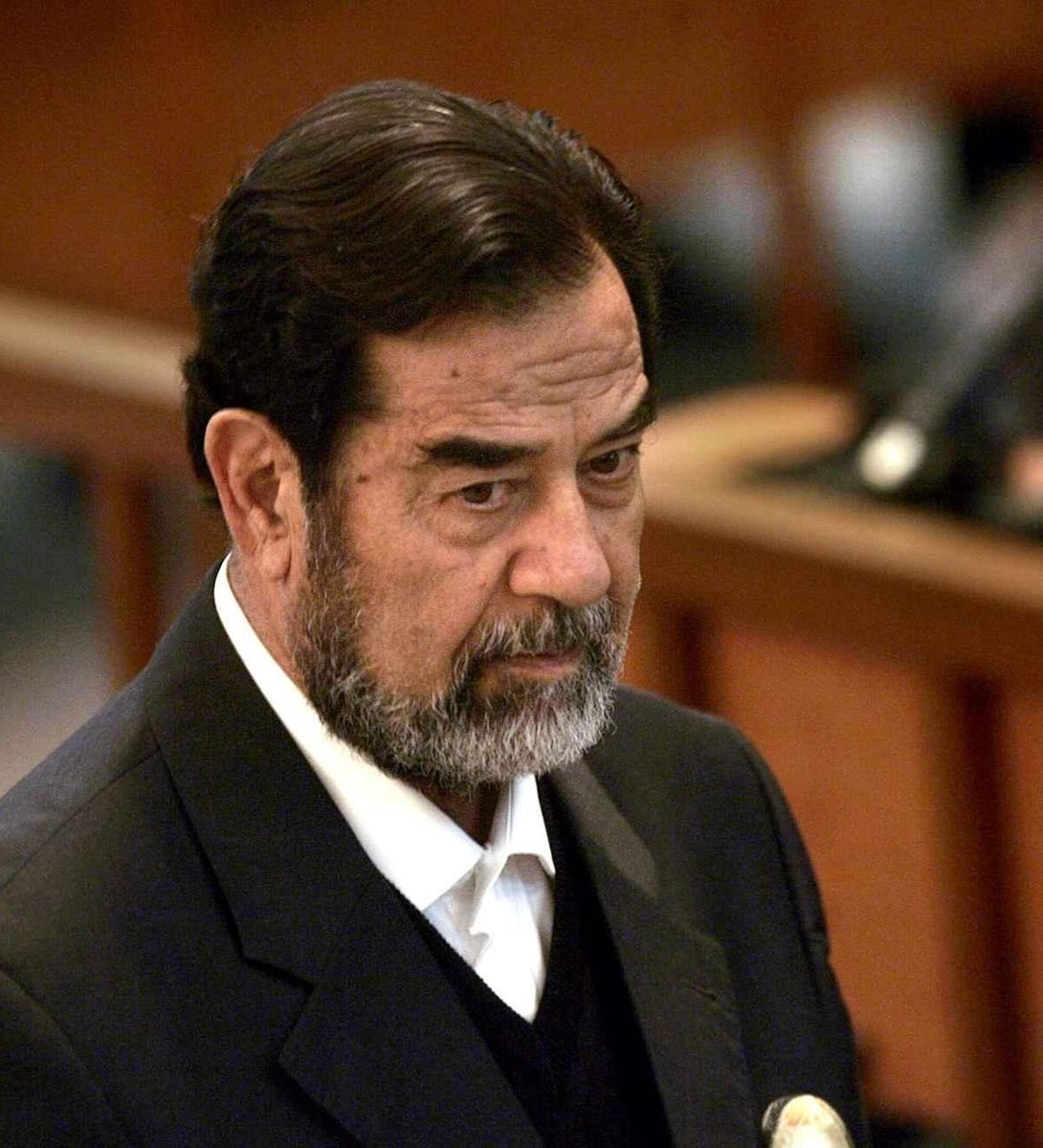 "في ذكرى #استشهاد الرئيس صدام حسين"

رغم الألم الذي يعتصر قلوبنا على فراقك، إلا أنّ شهادتك ستظل فخرًا وتاجًا نرتديه على رؤوسنا مدى الحياة.