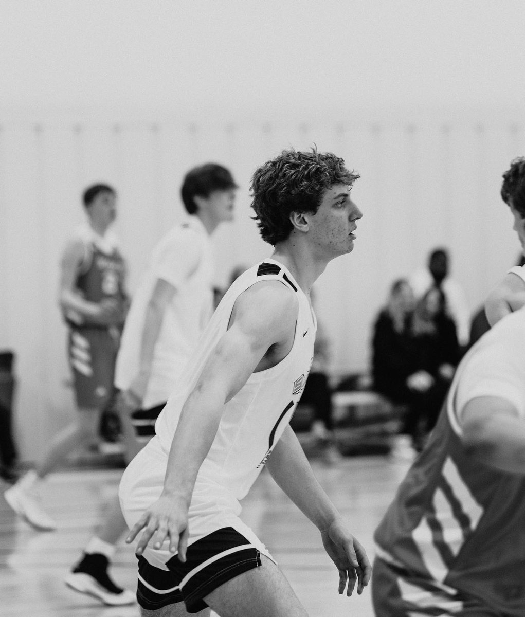 CONGRATS!
<a href="/JackSauer_/">Jack Sauer</a> All-Tournament team 🏆
📍Brunswick Holiday Hoops Classic

18 PPG ⭐️

#SHINE