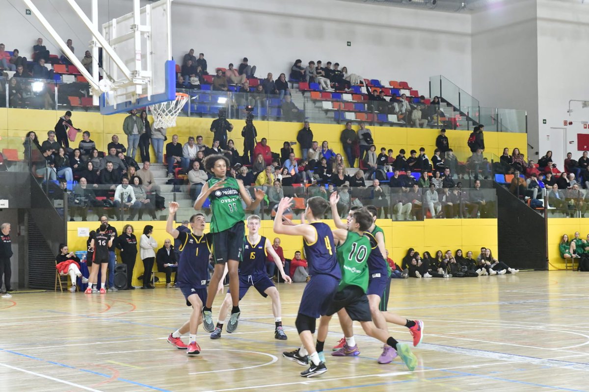 Ajuntament d'Esplugues de Llobregat tweet media