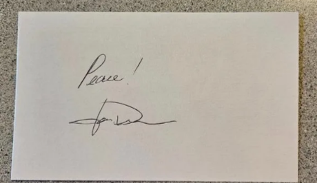 JohnDParody's tweet photo. Should I start autograph give aways? https://t.co/T6JWDl0toz